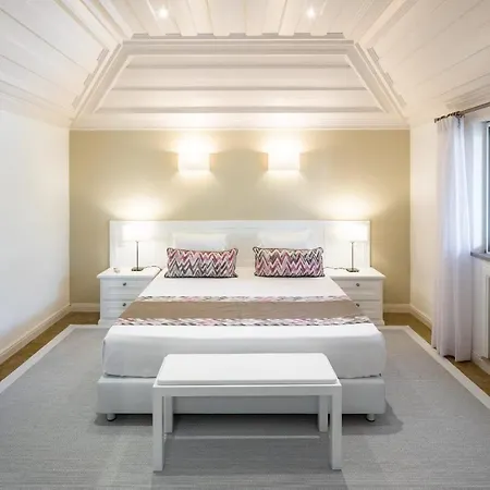 Villa Sleeps 16 Pool Air Con Wifi